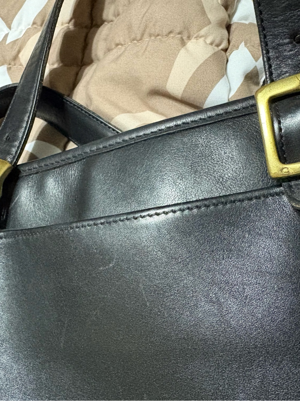 Women’s Chelsea tote vintage 1998. Pre owned from a pet free smoke free home